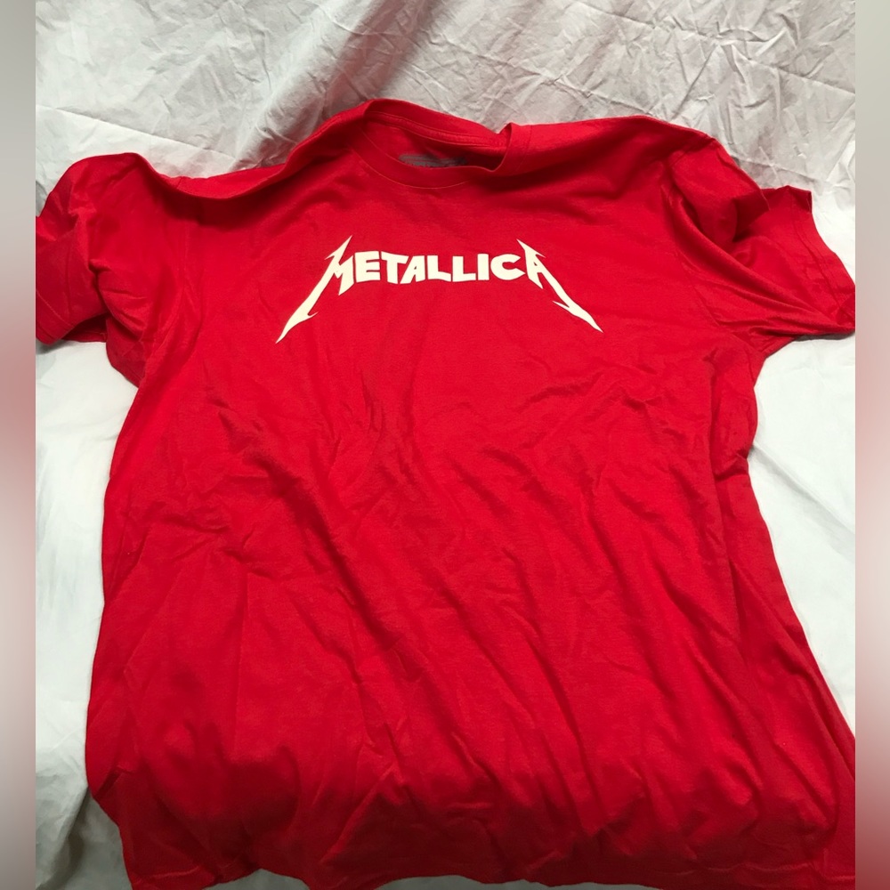 NEW Metallica Red Winterland T-shirt Unisex Metallica XL